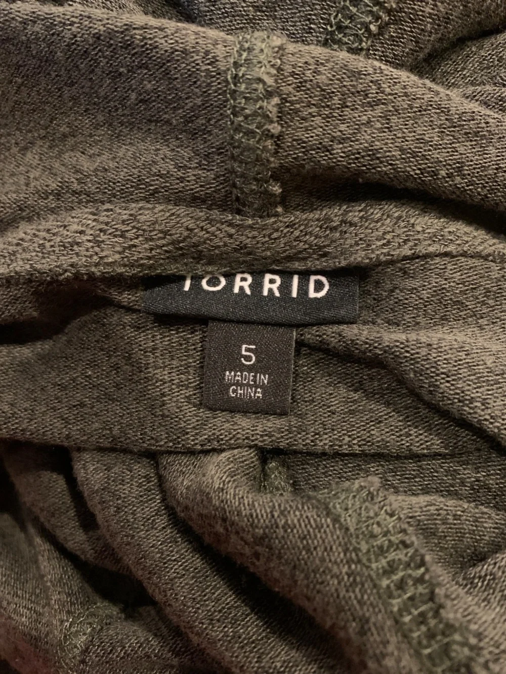 Torrid pullover - Picture 5 of 5